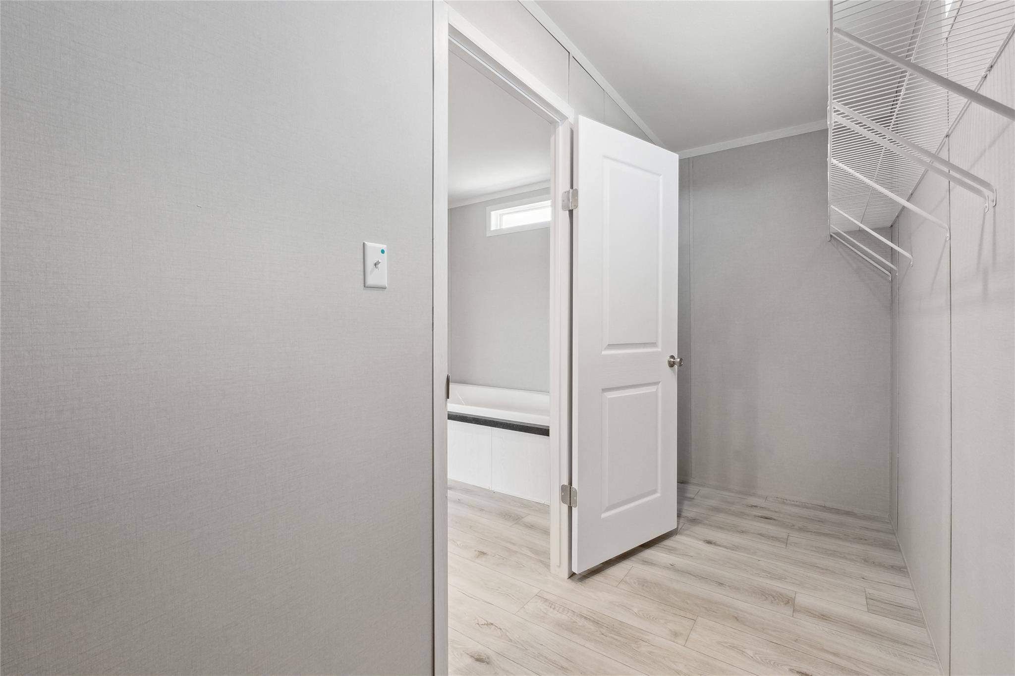 1287 CR 402 Rds # Lot 17, Flatonia, TX 78941