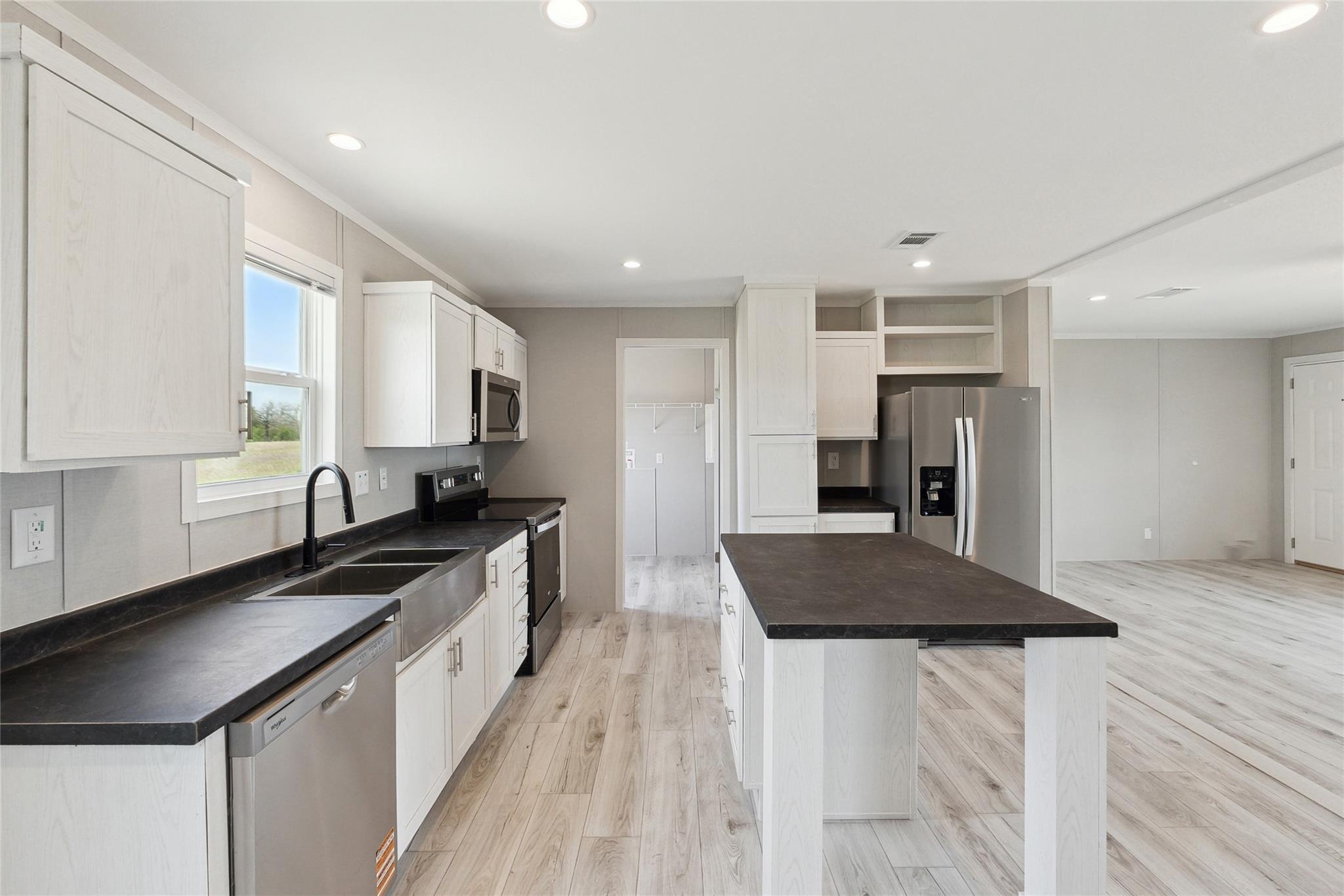 1287 CR 402 Rds # Lot 17, Flatonia, TX 78941