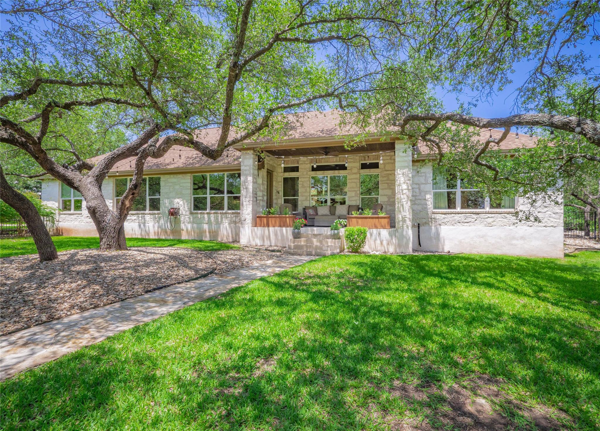 104 E Rustle Cv, Georgetown, TX 78628