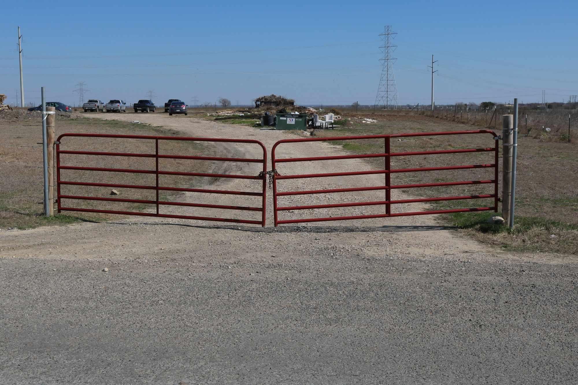 1700 Williamson Rd, Lockhart, TX 78644