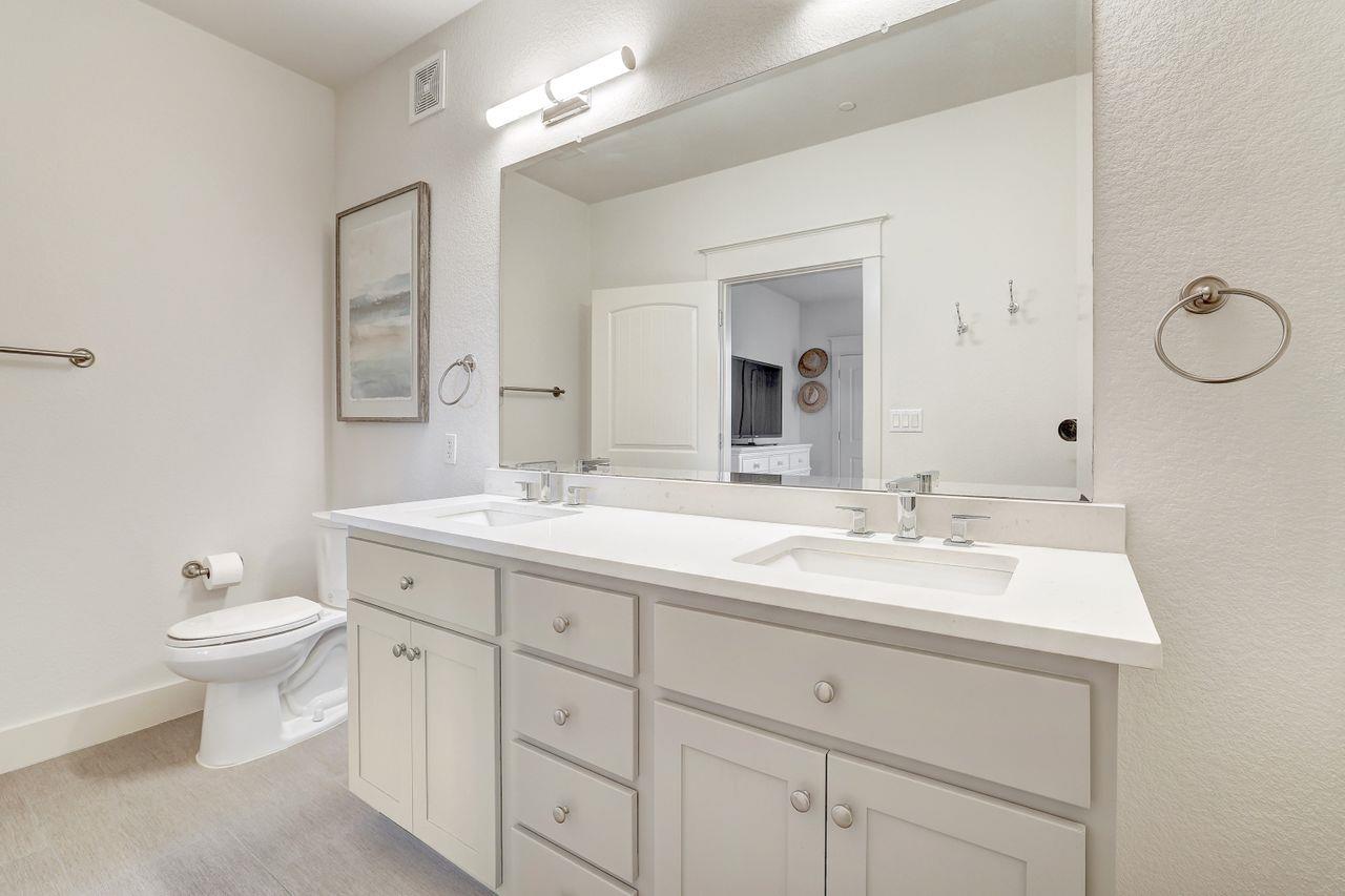 6712 Lantern View Dr # 303, Jonestown, TX 78645