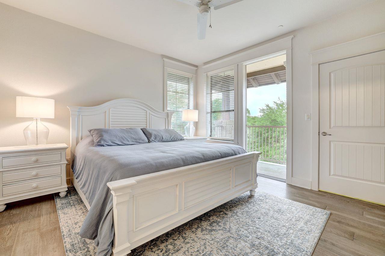 6712 Lantern View Dr # 303, Jonestown, TX 78645