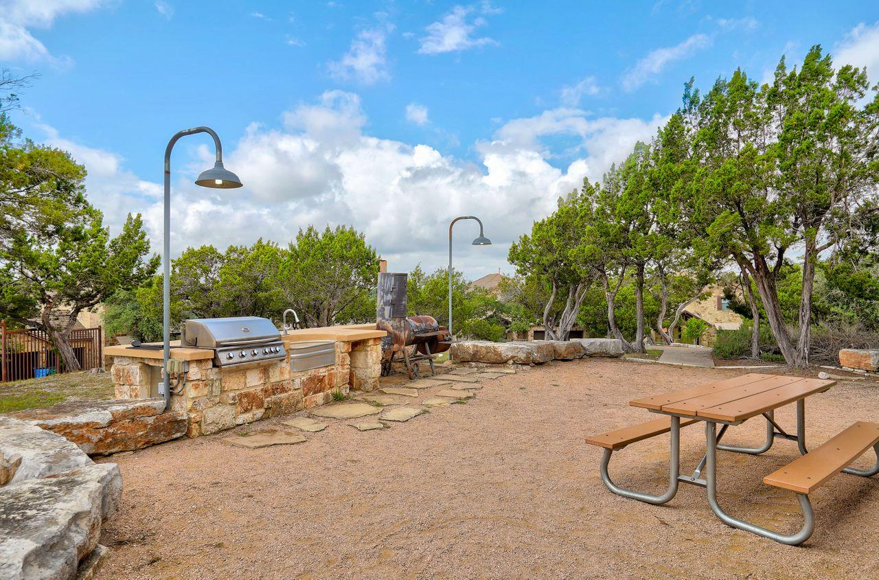 6712 Lantern View Dr # 303, Jonestown, TX 78645