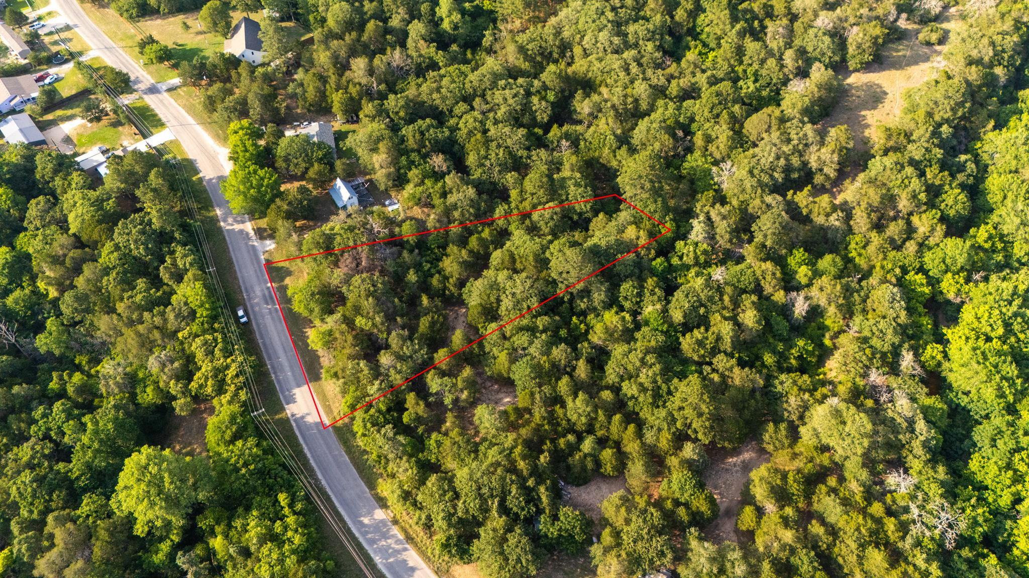 000 Green Valley Dr, Bastrop, TX 78602