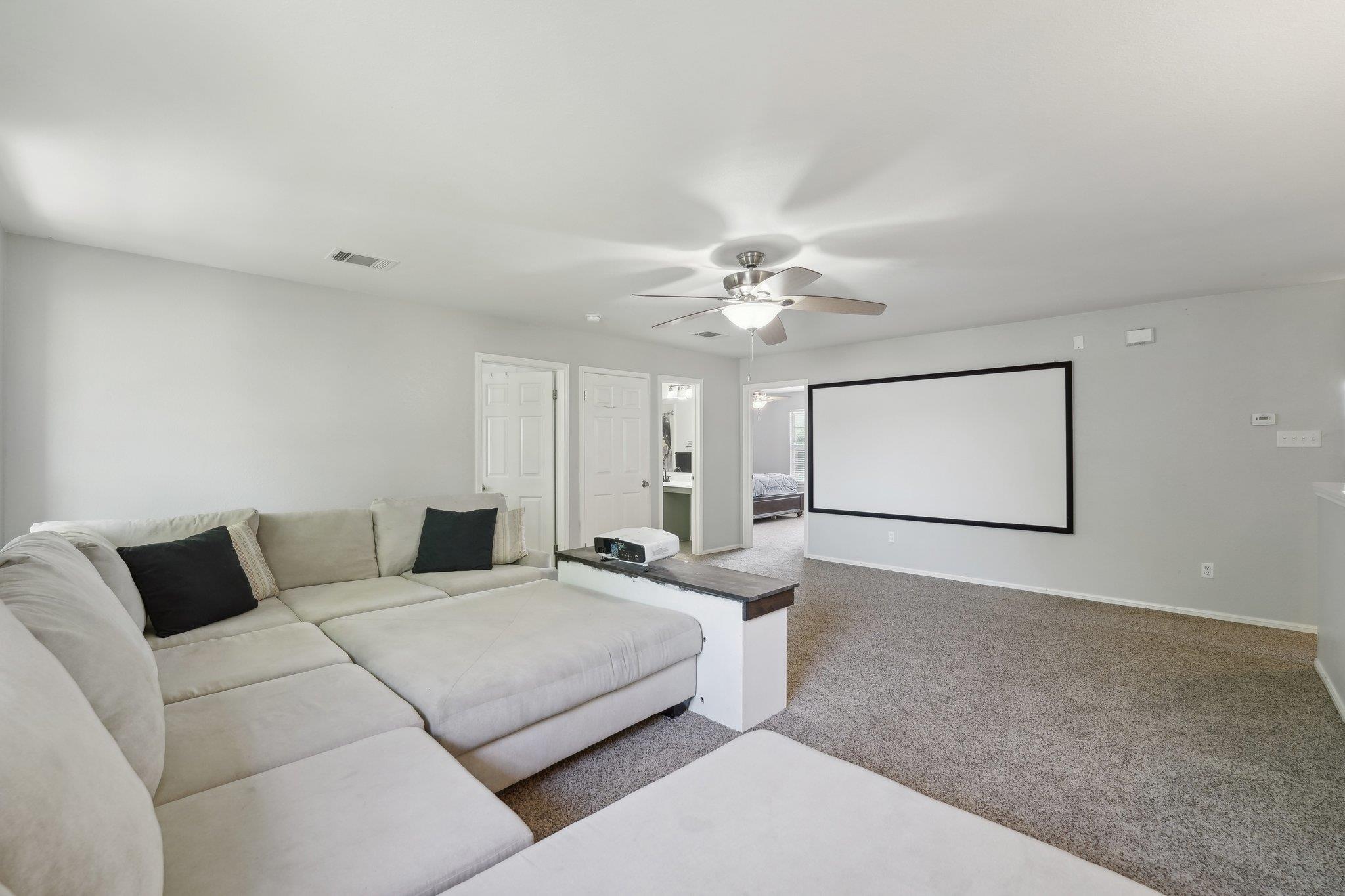 504 Chaparral Dr, Leander, TX 78641