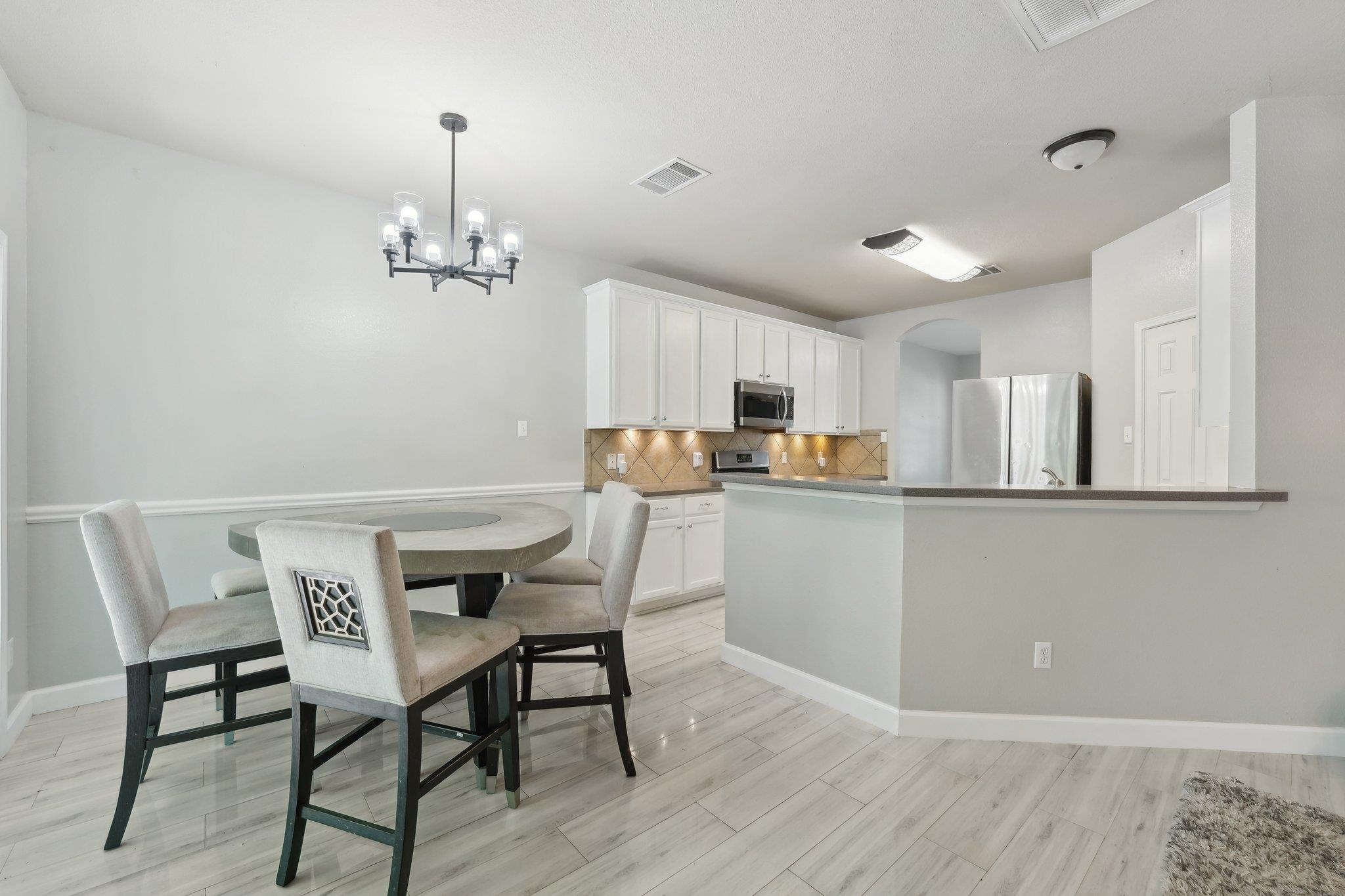 504 Chaparral Dr, Leander, TX 78641