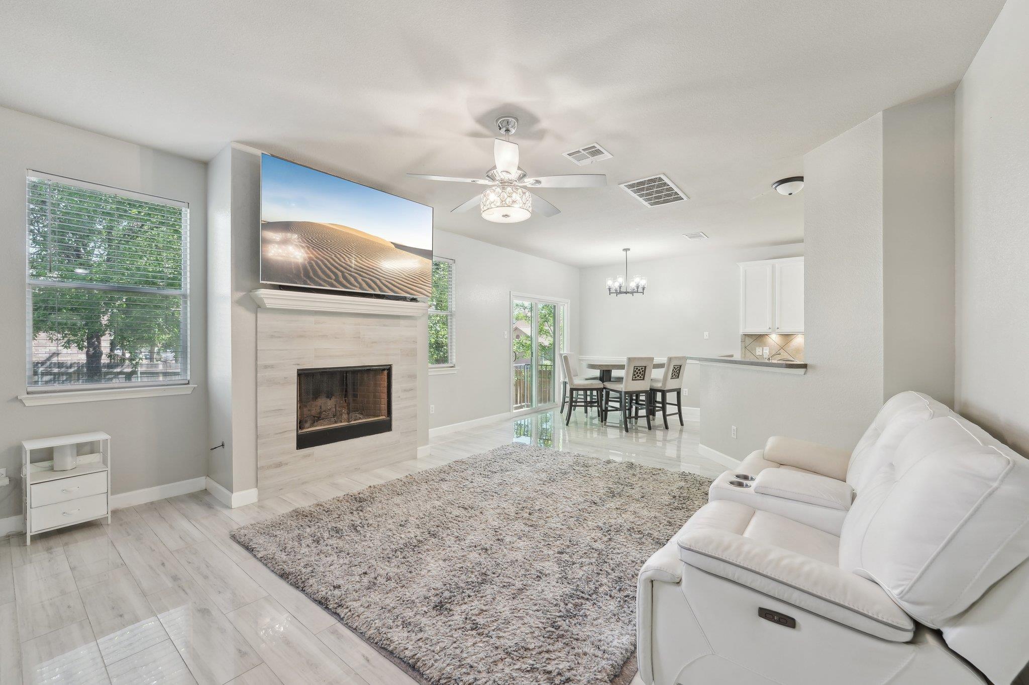 504 Chaparral Dr, Leander, TX 78641