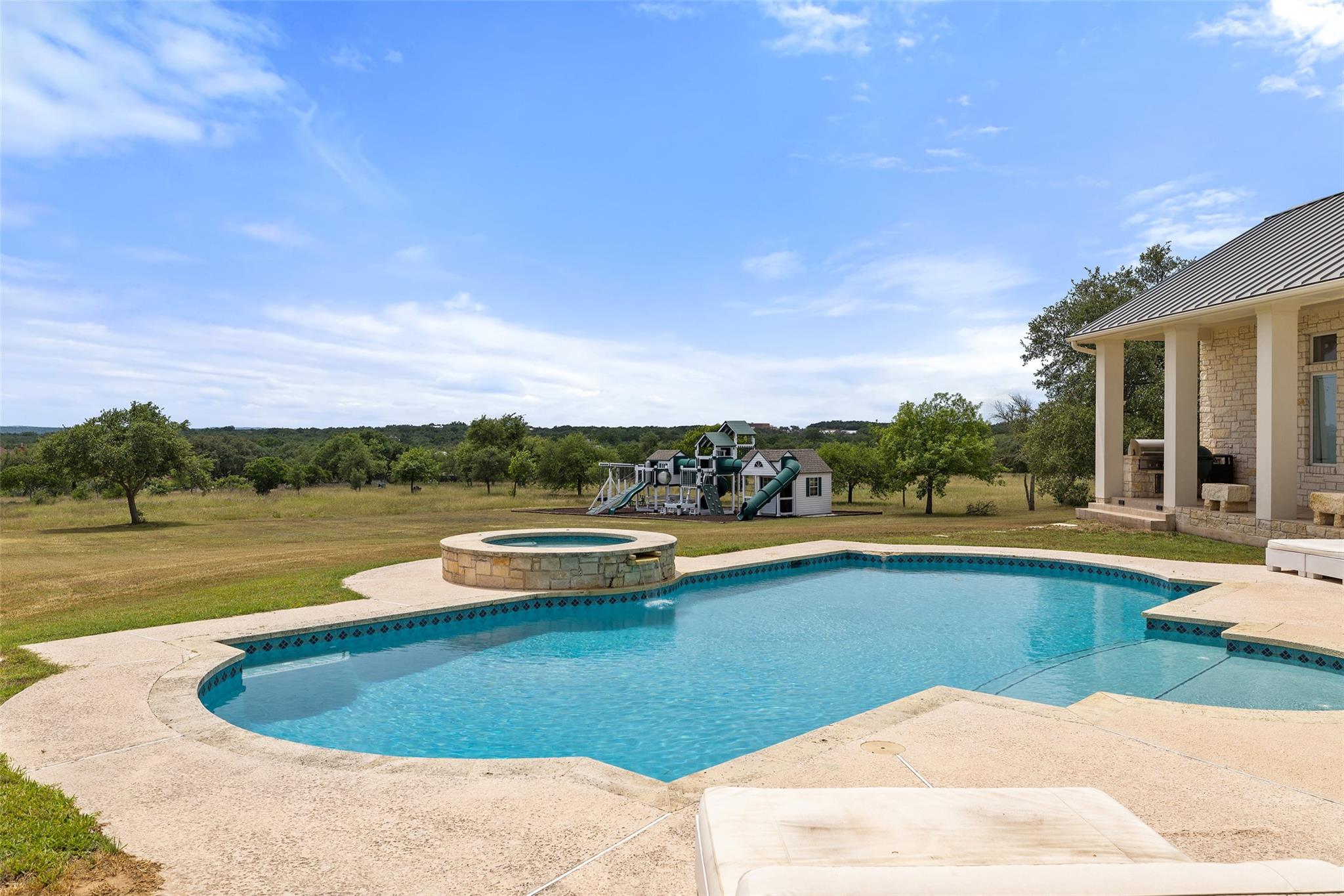 10051 Darden Hill Rd, Austin, TX 78737