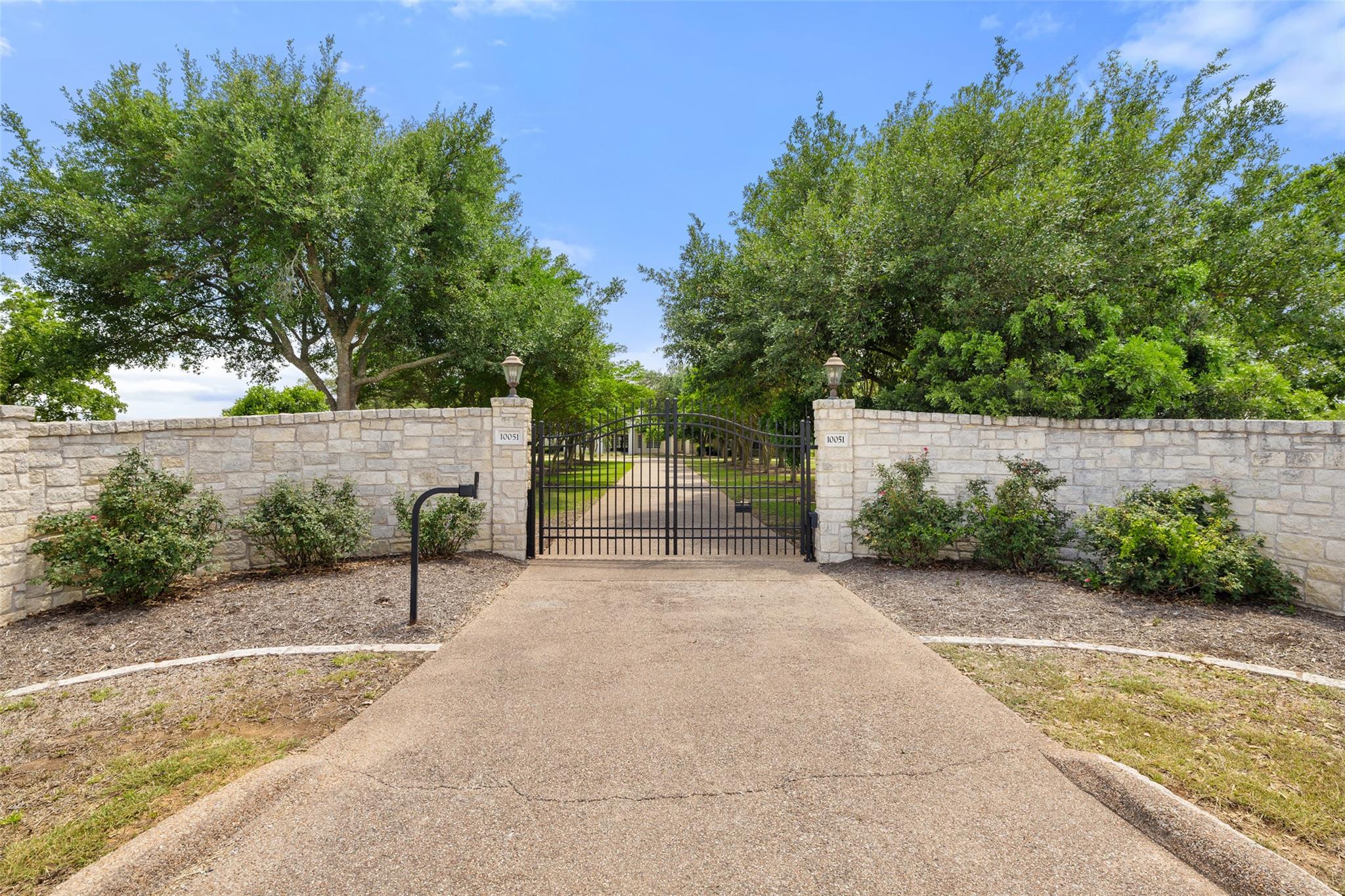 10051 Darden Hill Rd, Austin, TX 78737