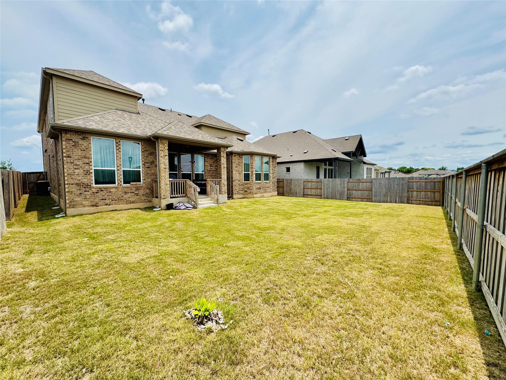 422 Billowing Way, Kyle, TX 78640