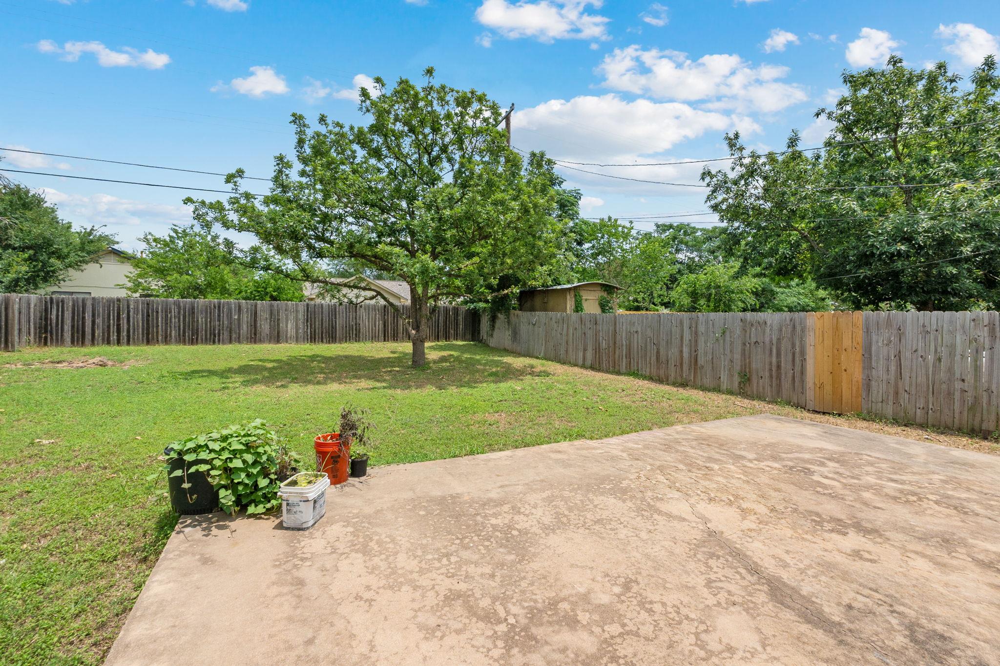 2006 Heathwood Cir, Round Rock, TX 78664