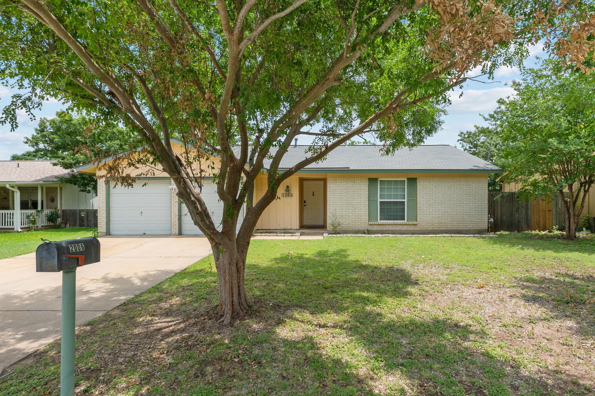 2006 Heathwood Cir, Round Rock, TX 78664