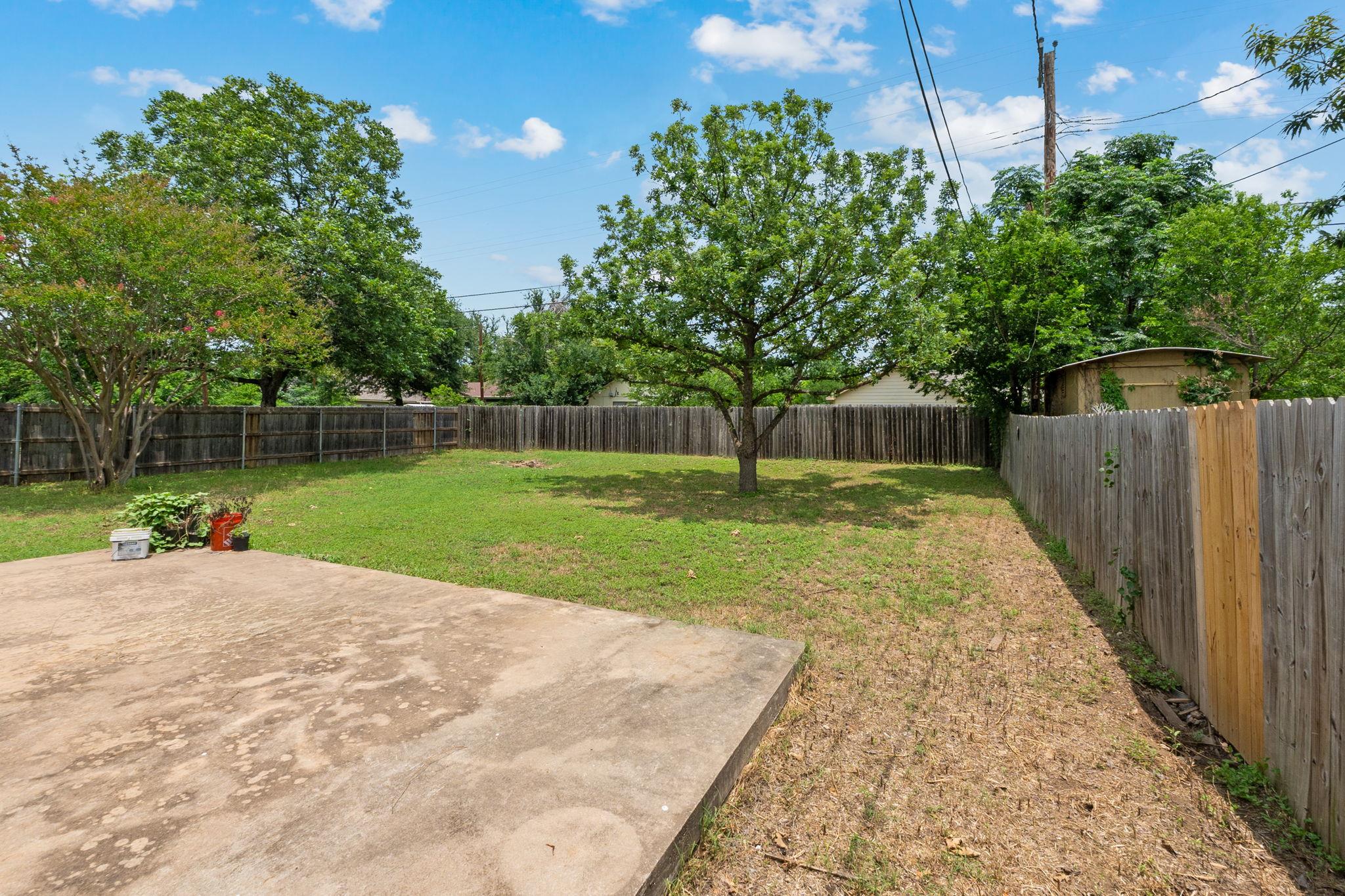 2006 Heathwood Cir, Round Rock, TX 78664