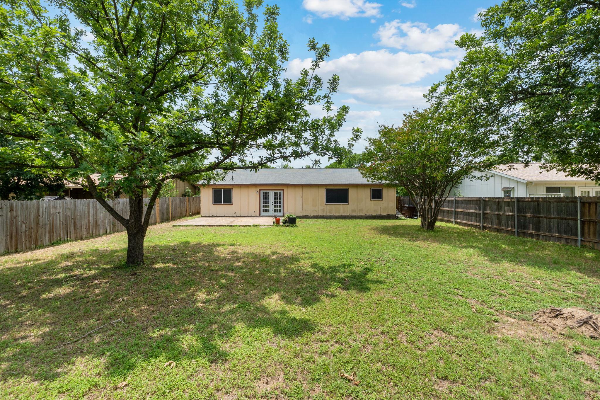 2006 Heathwood Cir, Round Rock, TX 78664