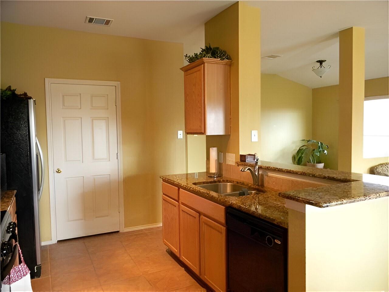 1104 REMINGTON Dr, Leander, TX 78641