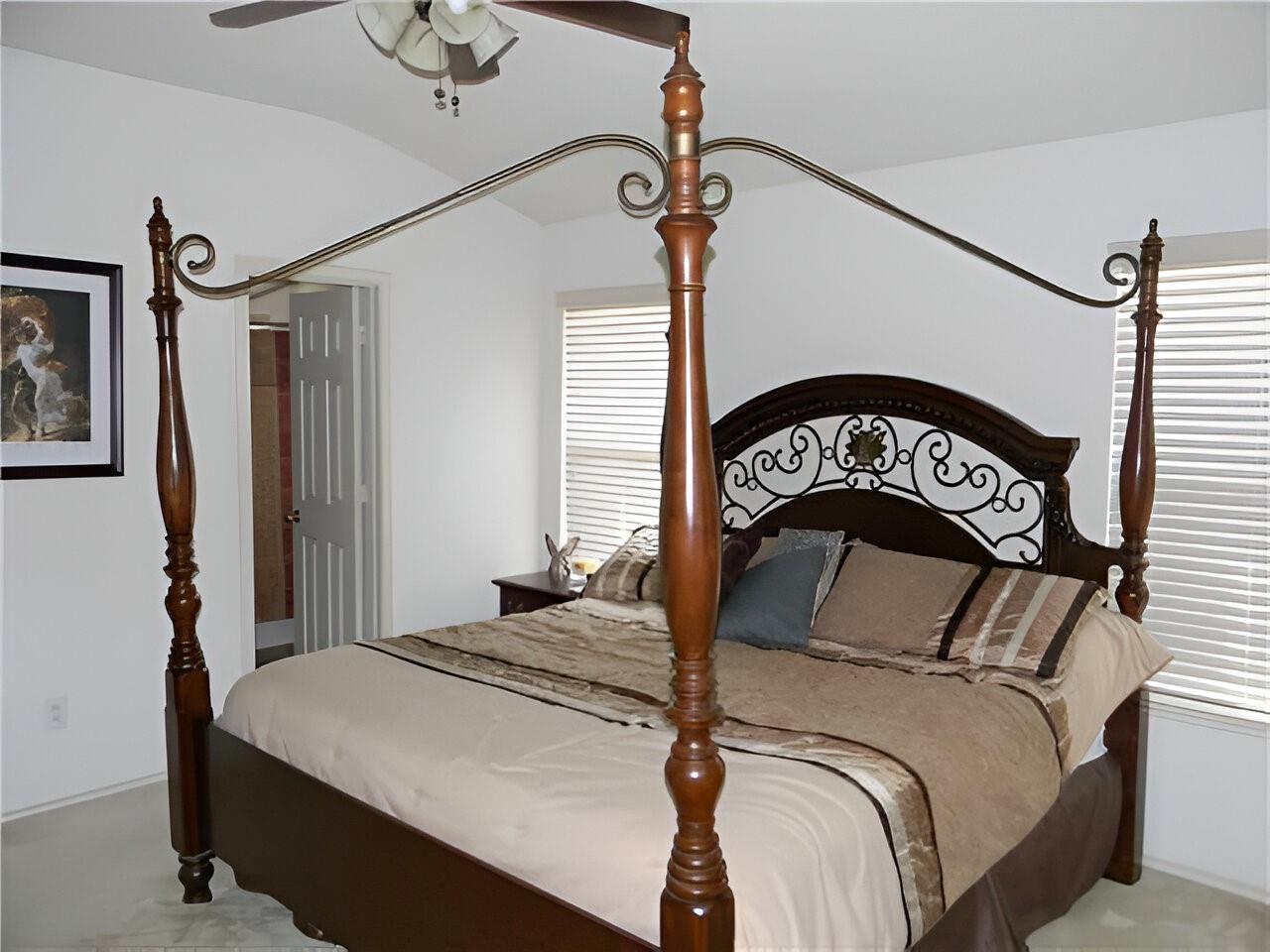 1104 REMINGTON Dr, Leander, TX 78641