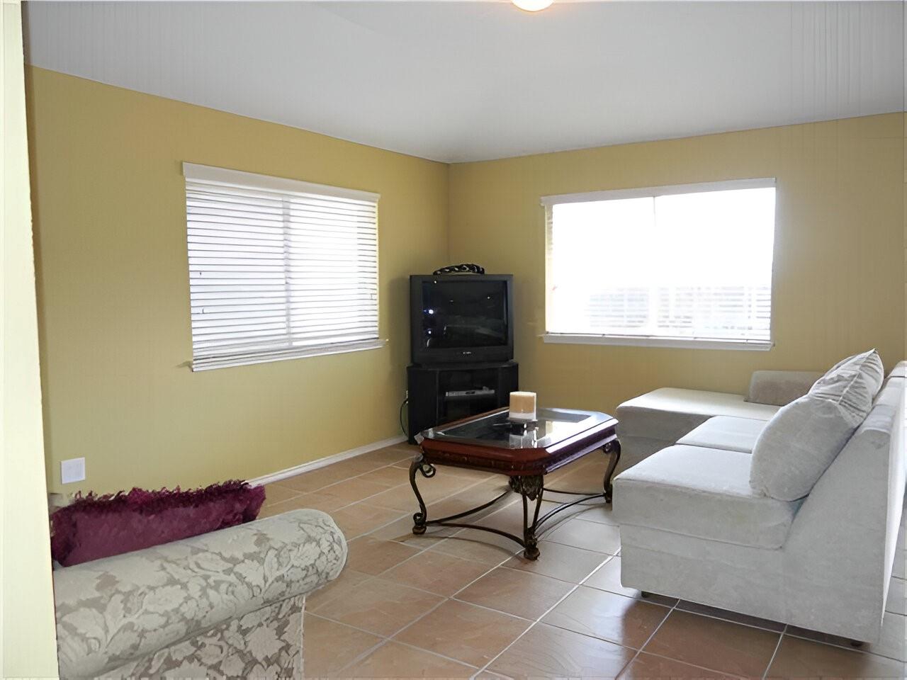 1104 REMINGTON Dr, Leander, TX 78641
