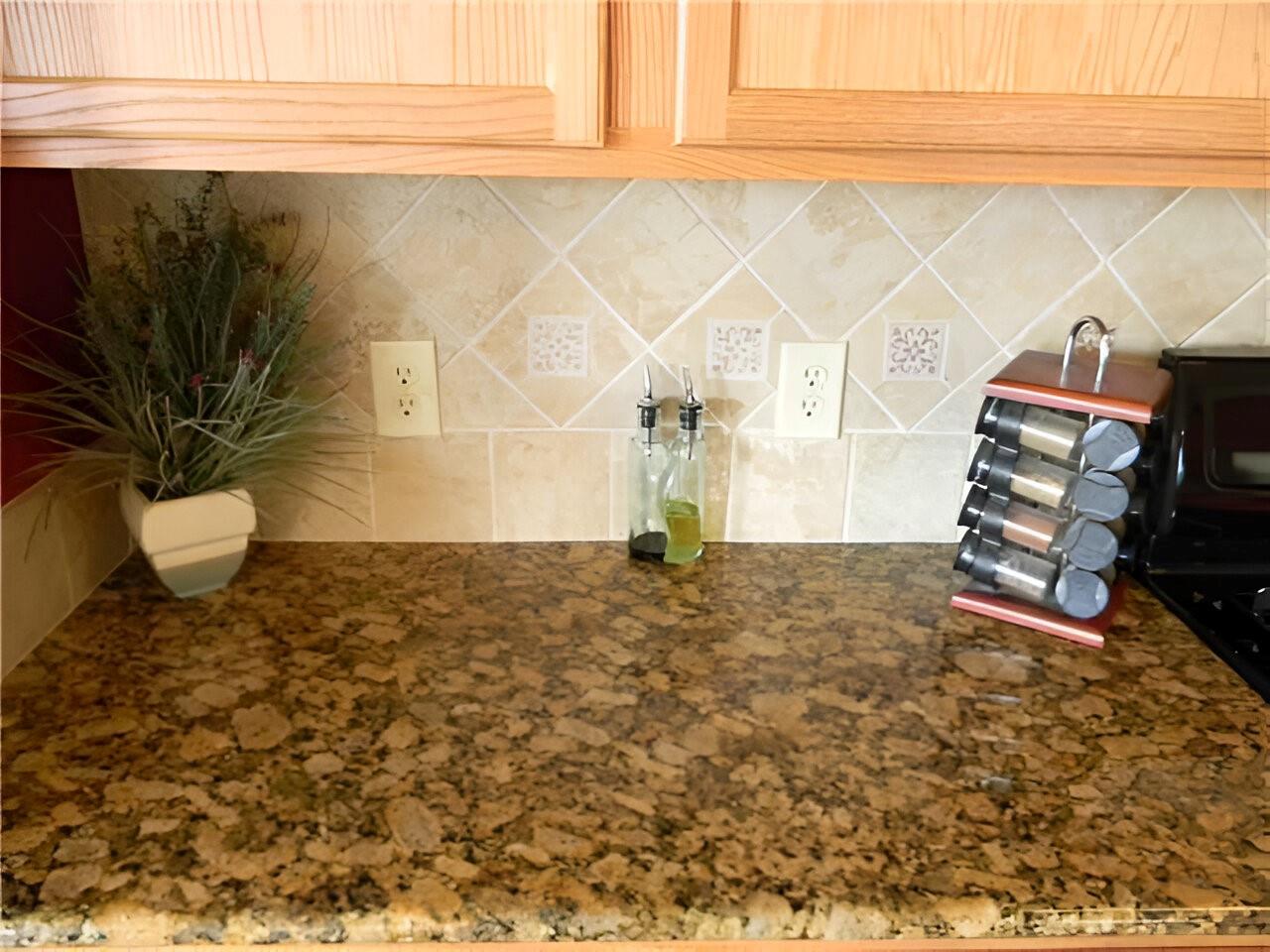 1104 REMINGTON Dr, Leander, TX 78641