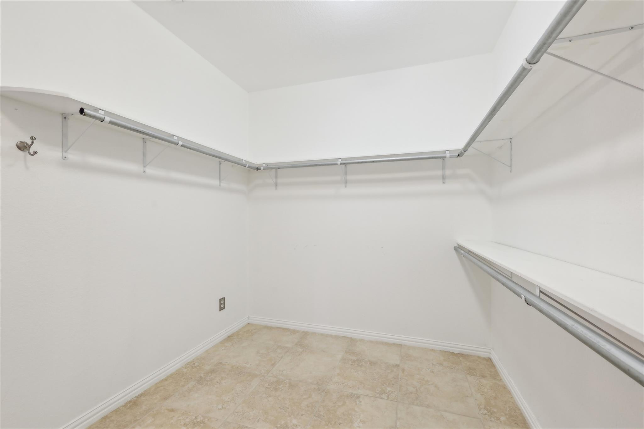 129 Country Air Dr, Bastrop, TX 78602