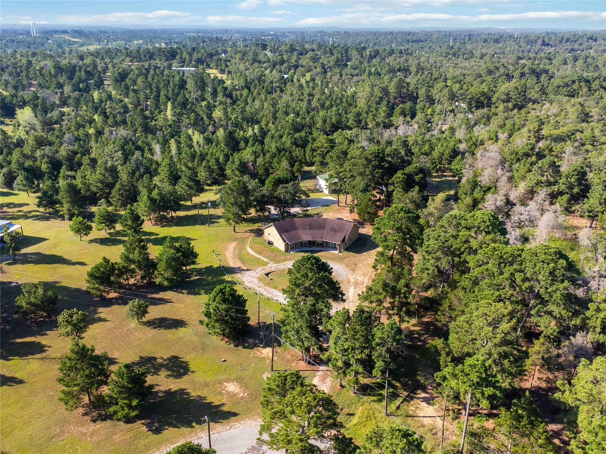 129 Country Air Dr, Bastrop, TX 78602