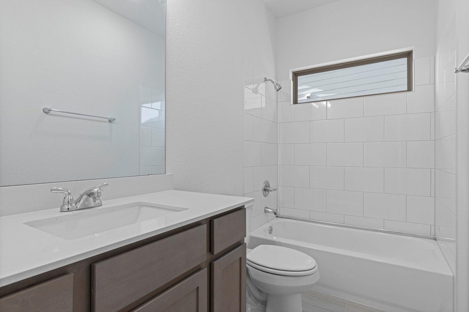 408 Bloomington Loop, Hutto, TX 78634