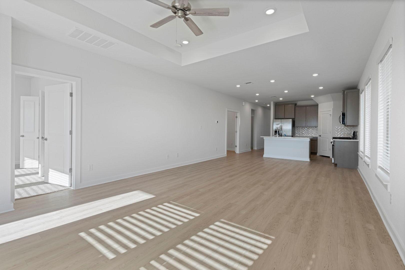 408 Bloomington Loop, Hutto, TX 78634