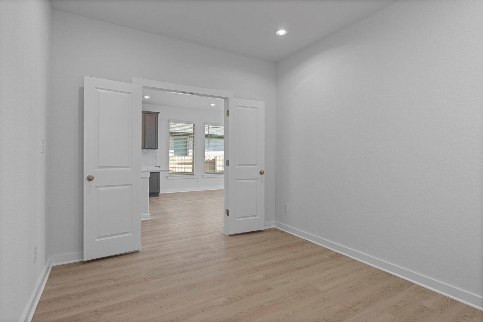 408 Bloomington Loop, Hutto, TX 78634