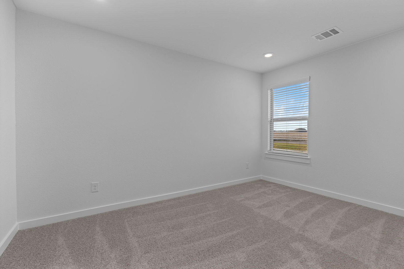 408 Bloomington Loop, Hutto, TX 78634