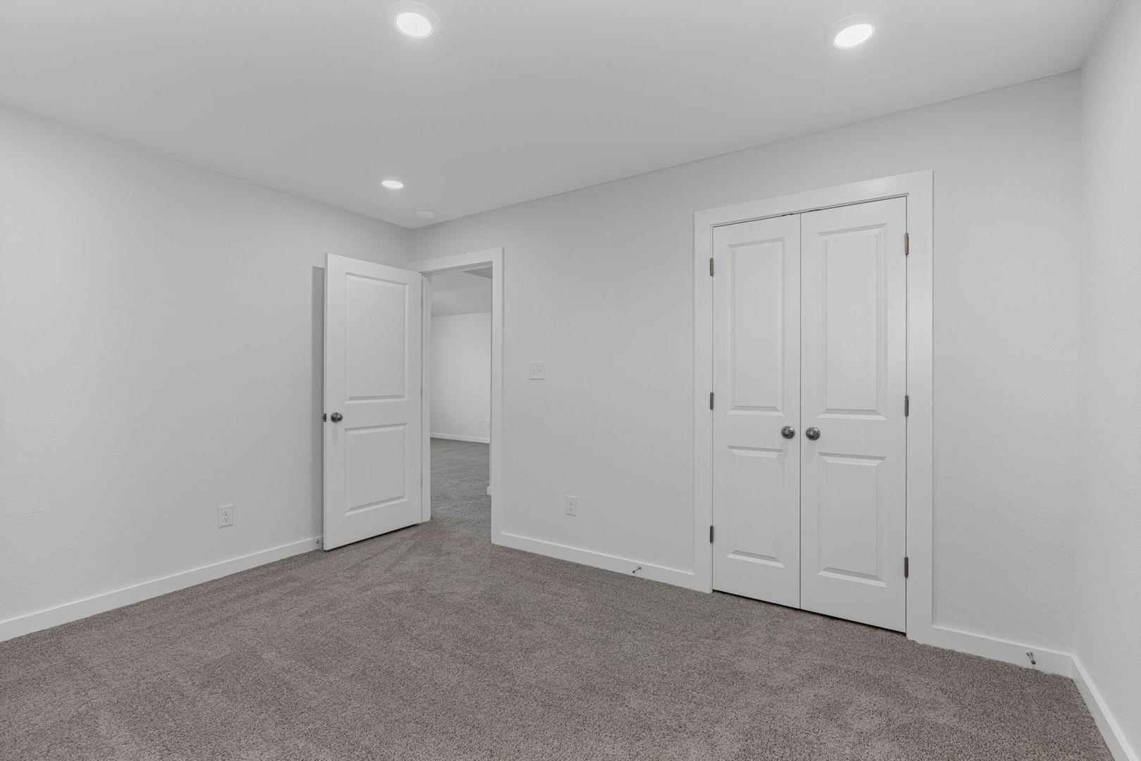 408 Bloomington Loop, Hutto, TX 78634