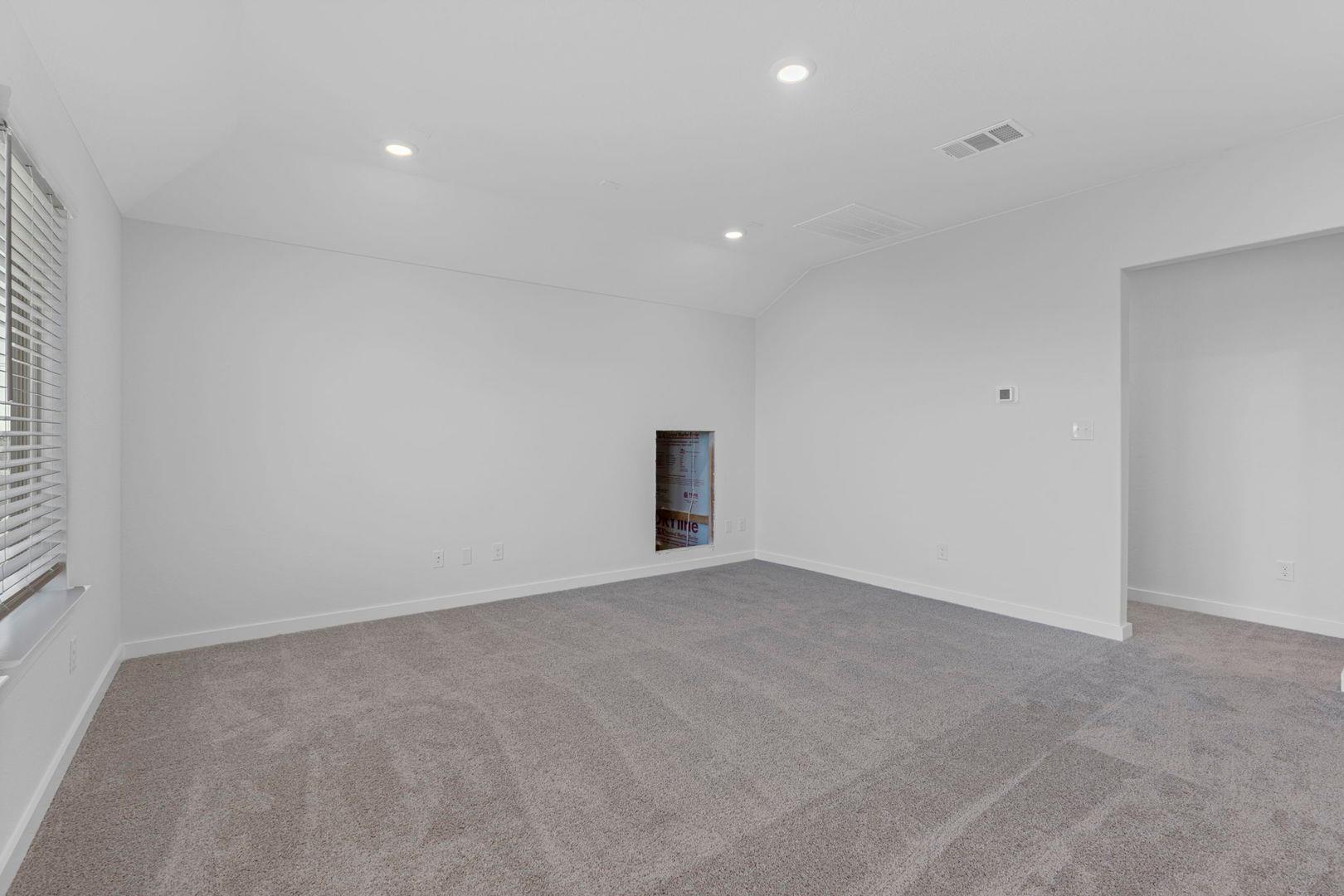 408 Bloomington Loop, Hutto, TX 78634