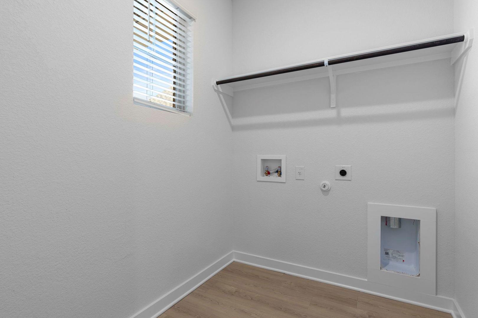 408 Bloomington Loop, Hutto, TX 78634