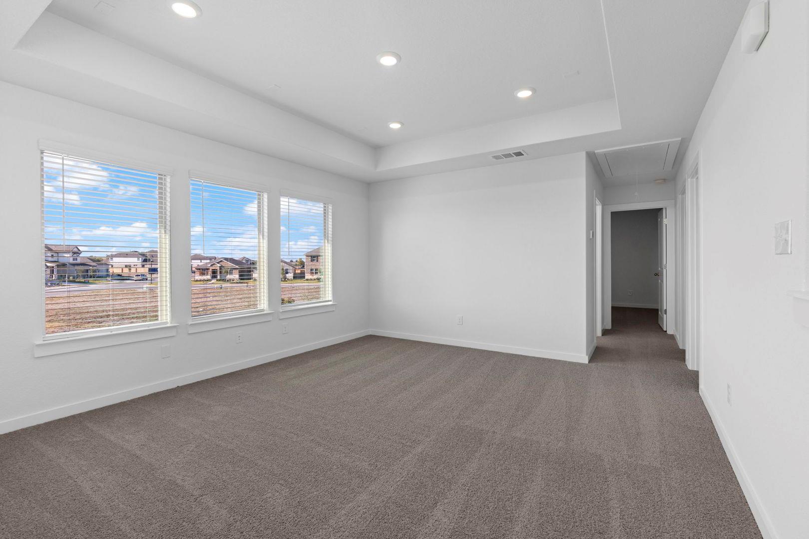 501 Bloomington Loop, Hutto, TX 78634