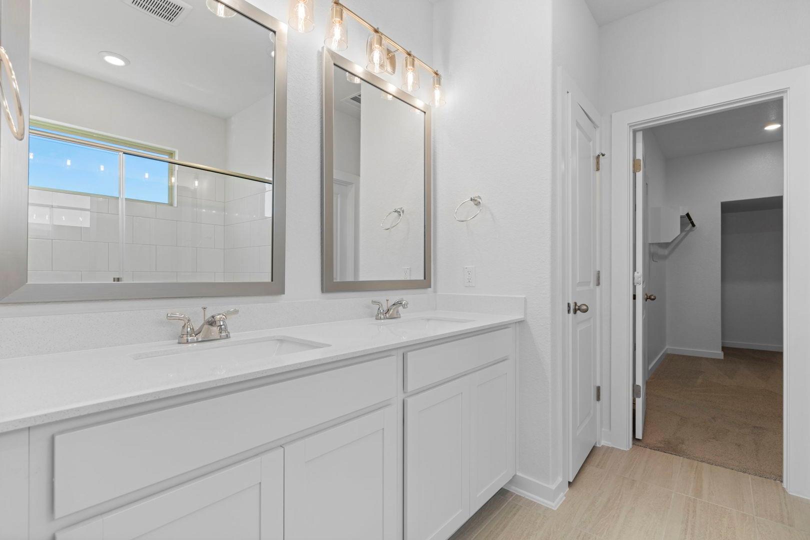 501 Bloomington Loop, Hutto, TX 78634