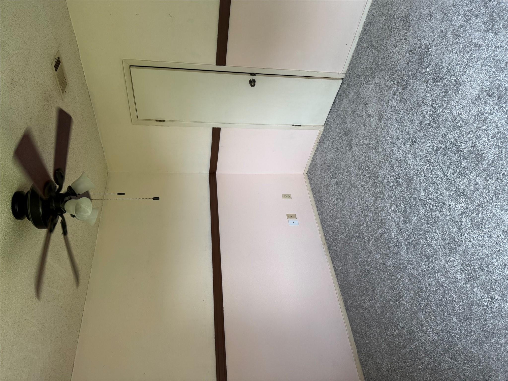 405 Lynch St, Smithville, TX 78957