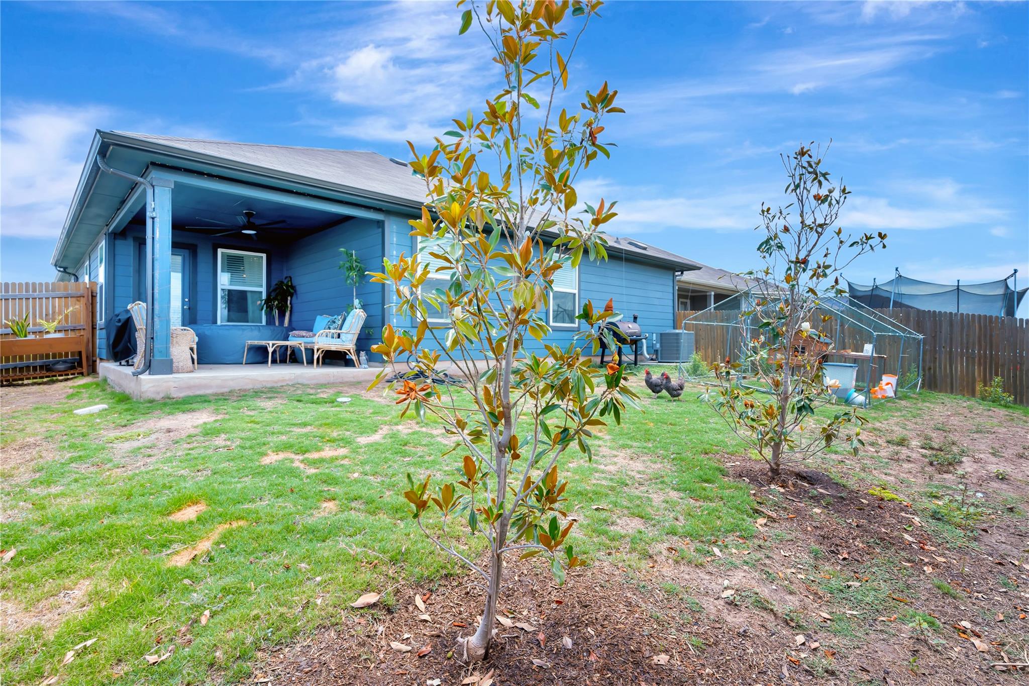 225 Sweetwater Creek Ln, Hutto, TX 78634