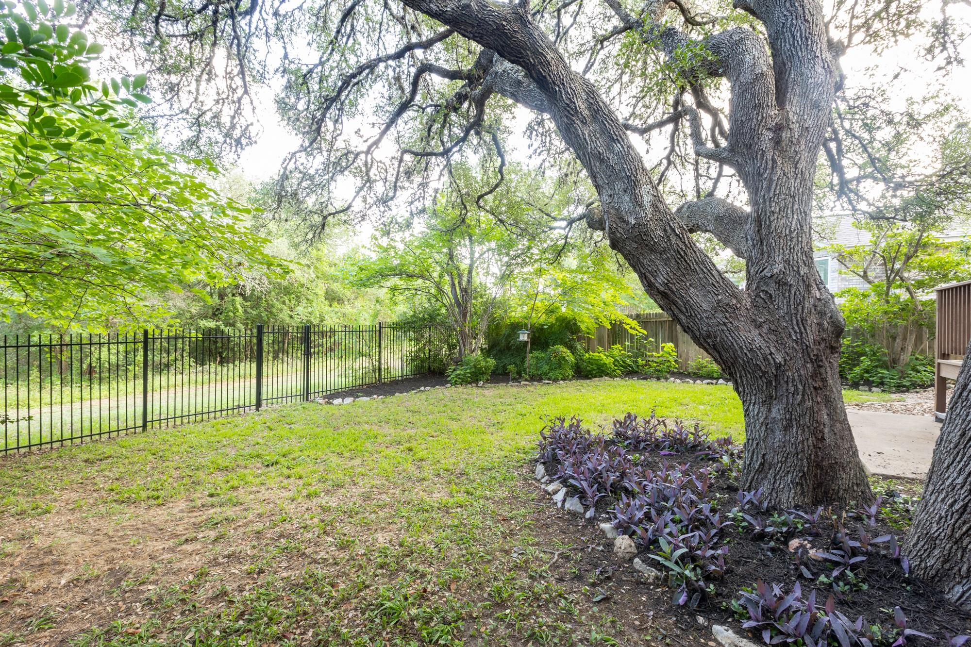 10701 Redmond Rd, Austin, TX 78739