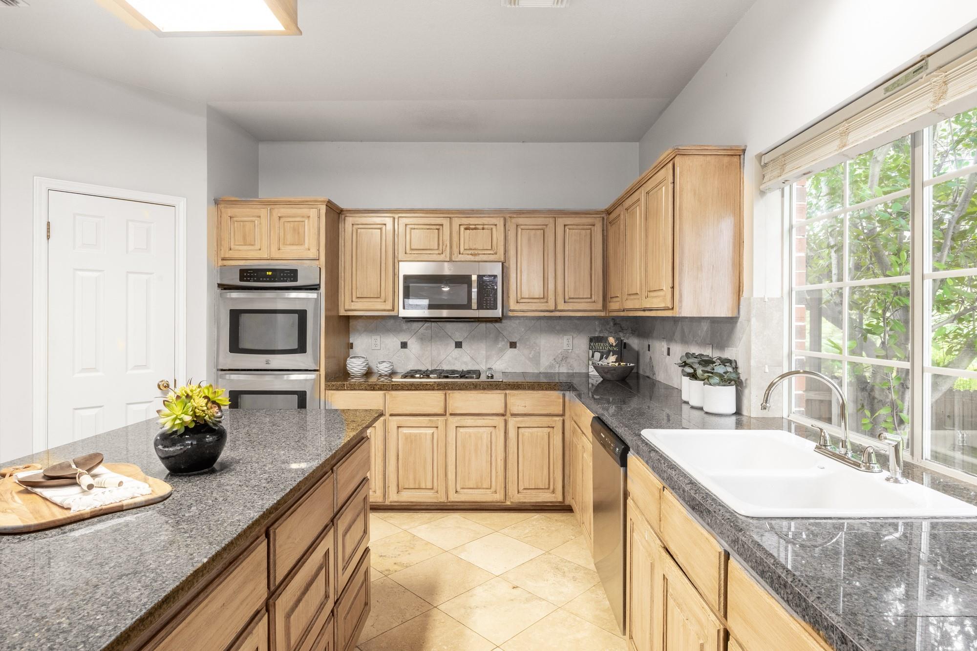 10701 Redmond Rd, Austin, TX 78739