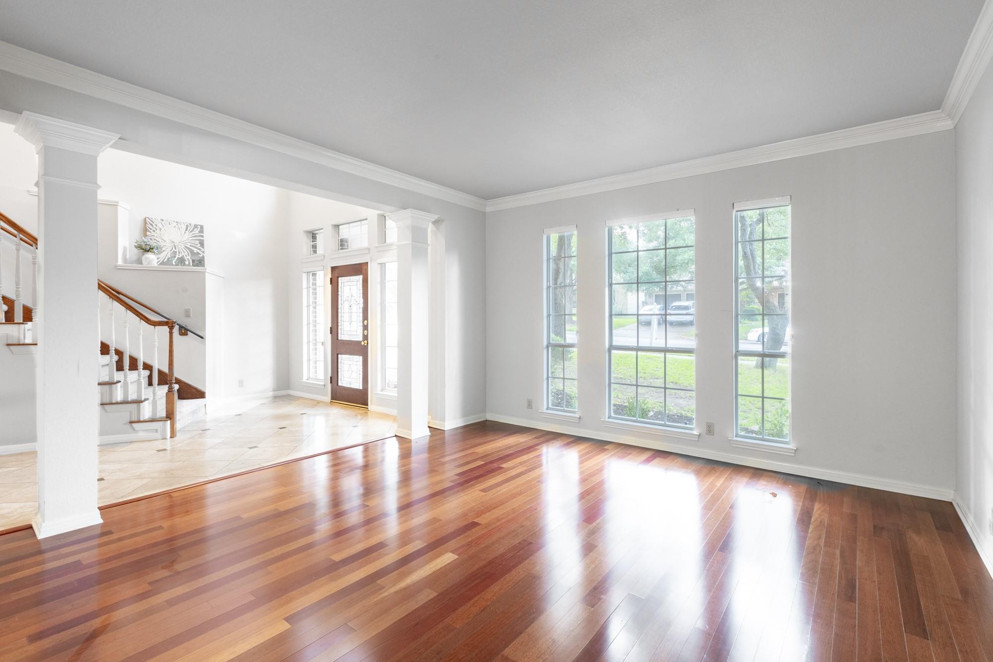10701 Redmond Rd, Austin, TX 78739