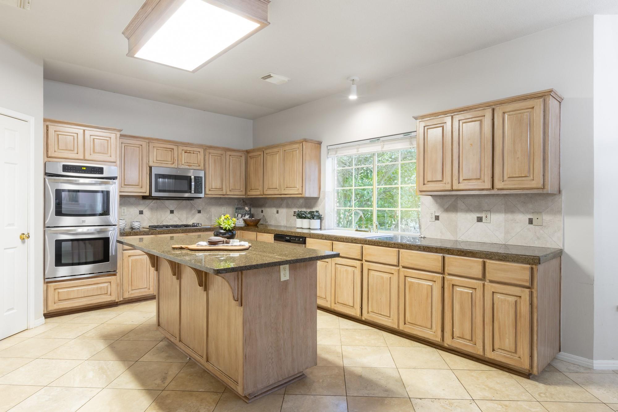 10701 Redmond Rd, Austin, TX 78739