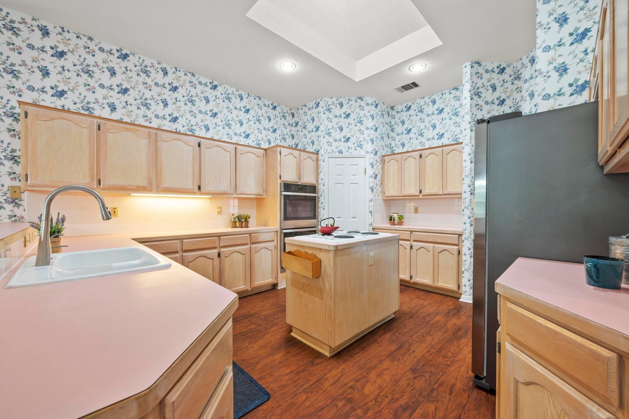 10601 Beckwood Dr, Austin, TX 78726