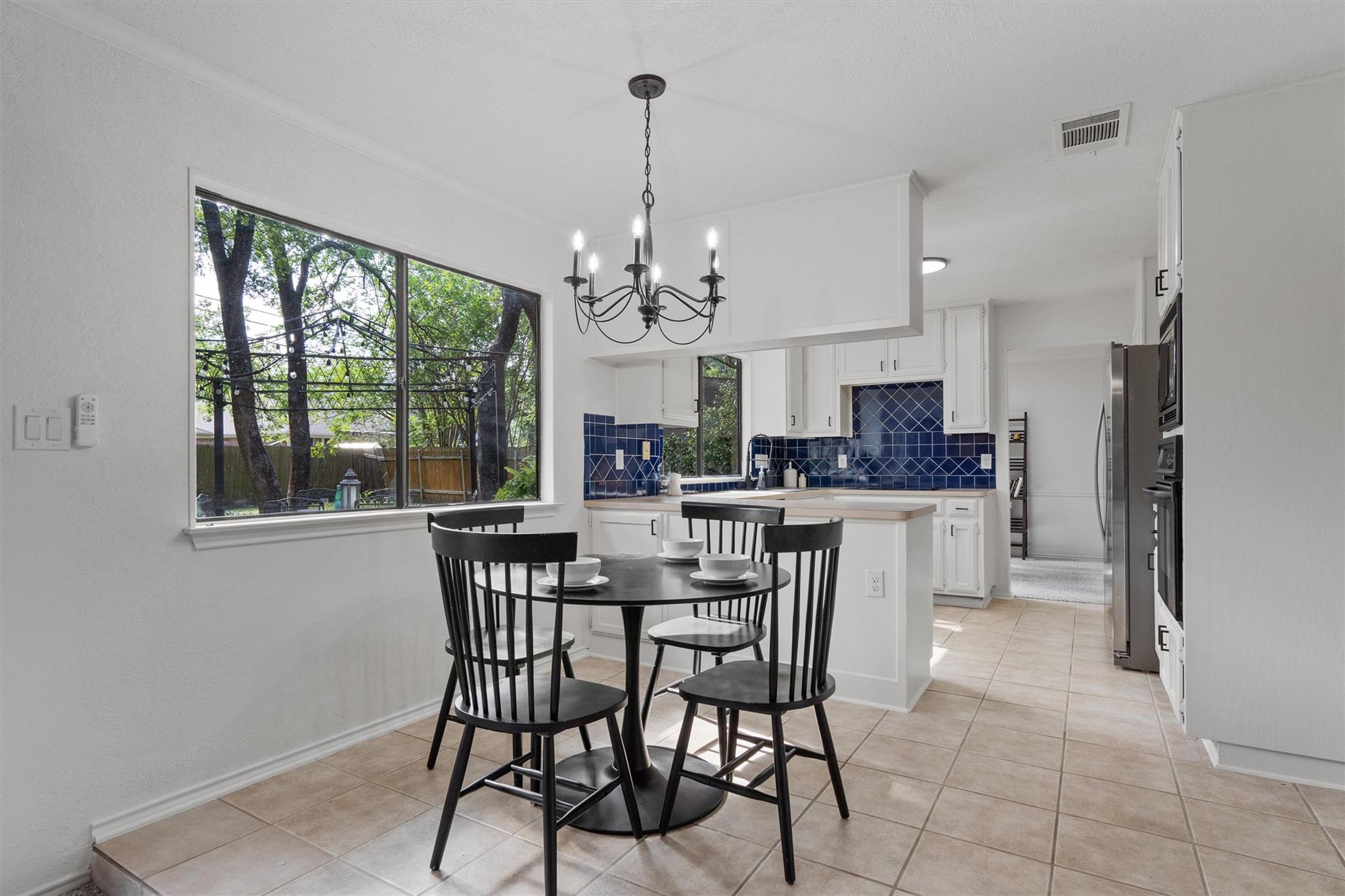 7915 Petaca Trl, Austin, TX 78729