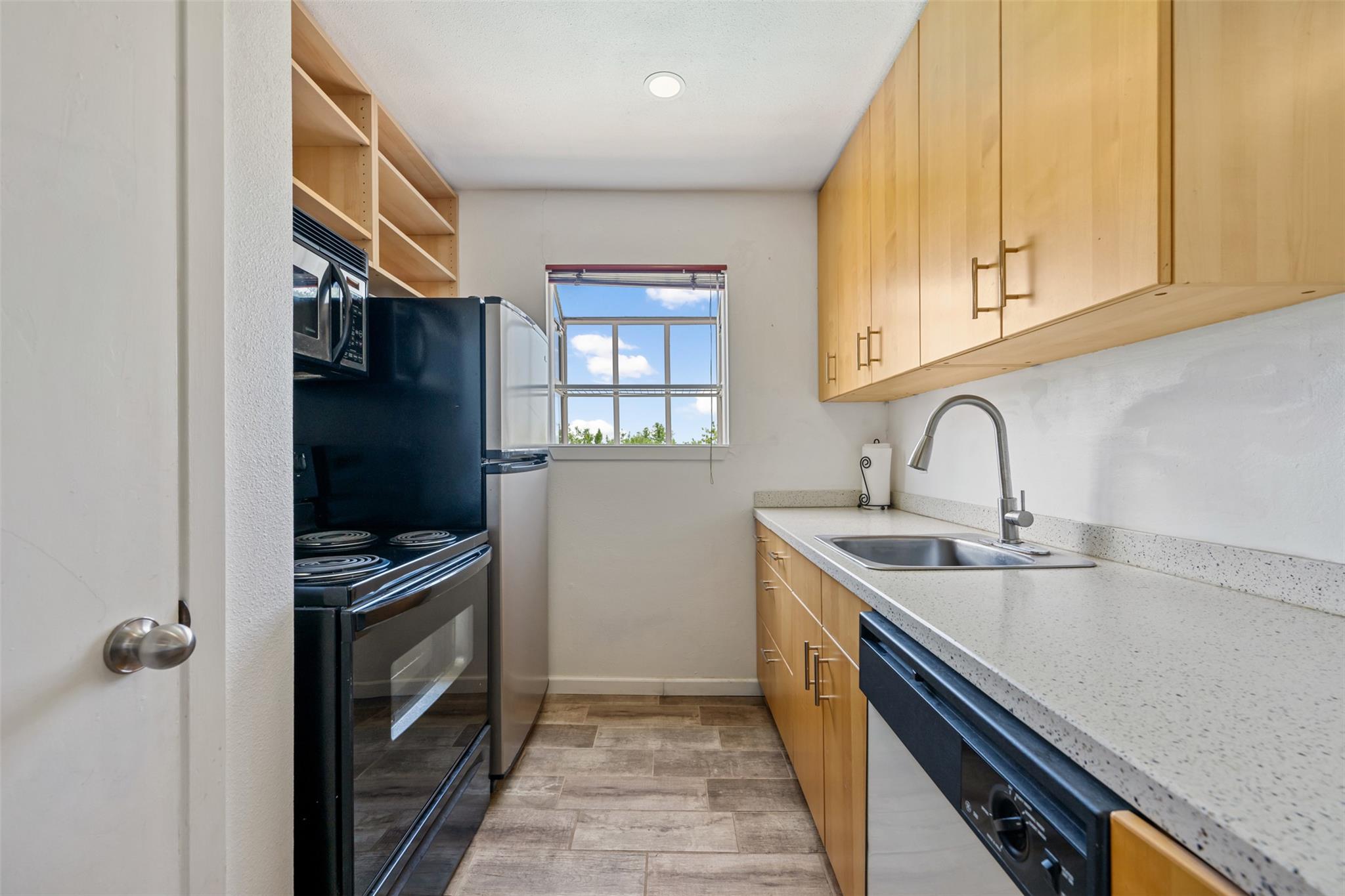 6903 Deatonhill Dr # 15, Austin, TX 78745