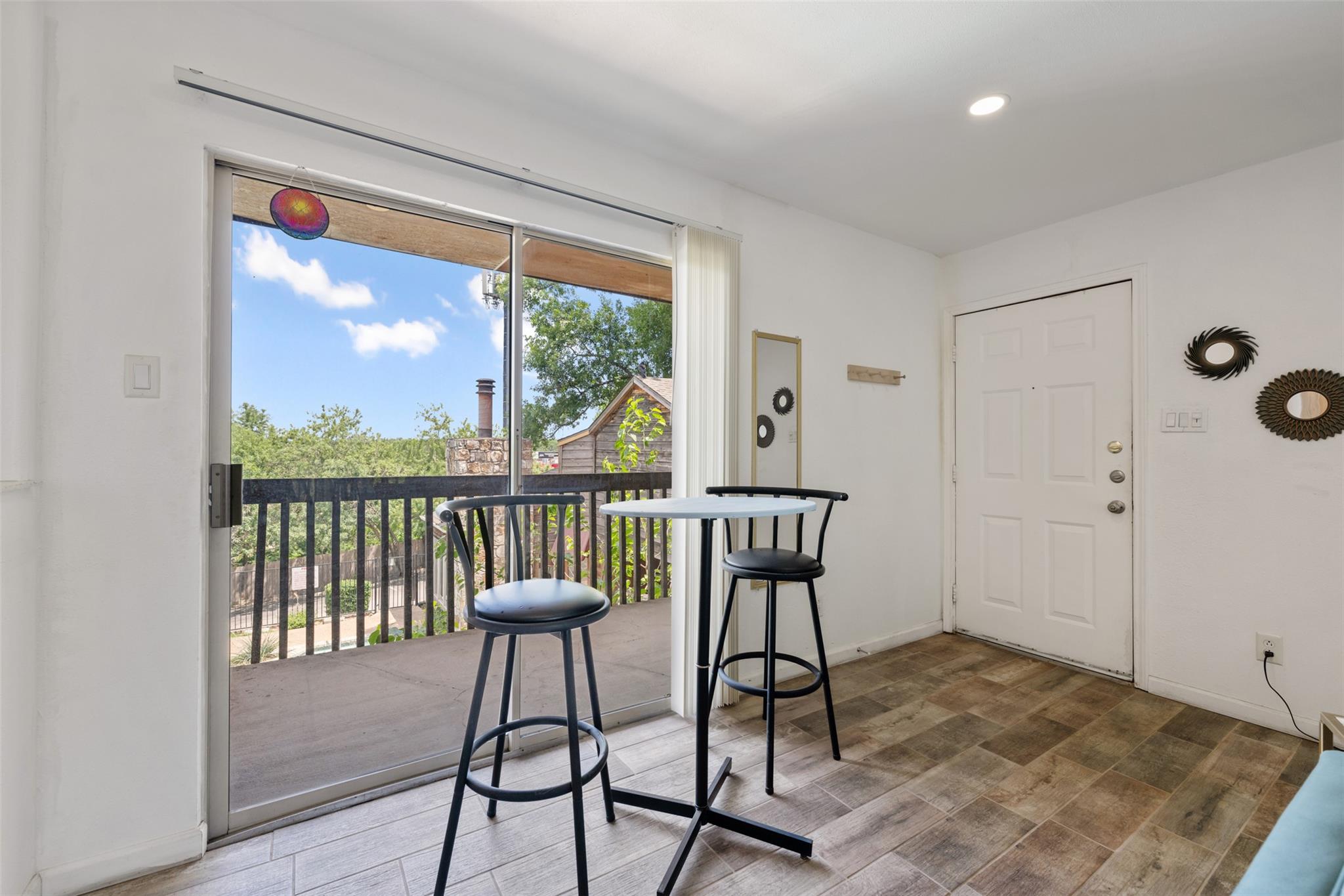 6903 Deatonhill Dr # 15, Austin, TX 78745