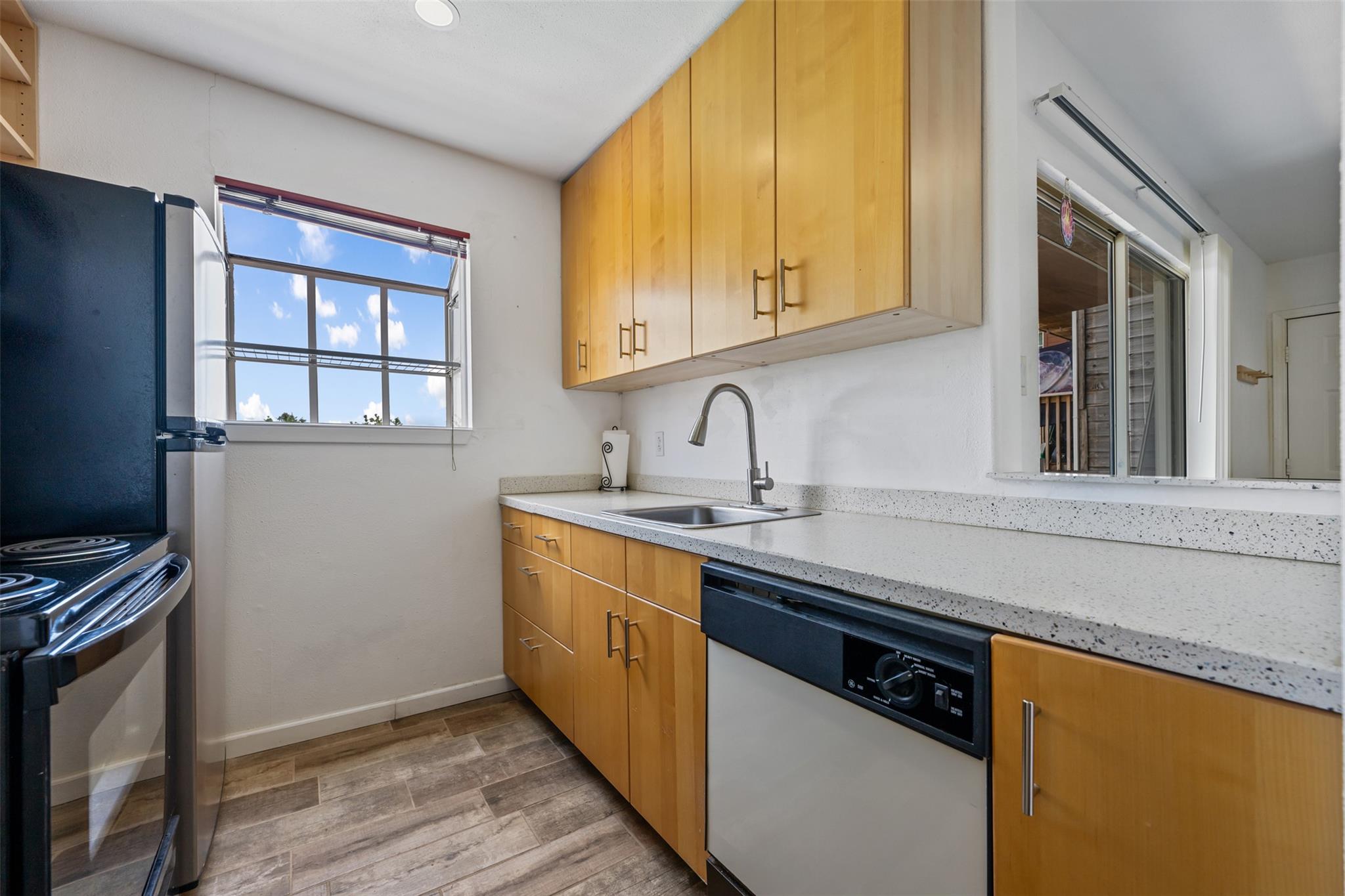 6903 Deatonhill Dr # 15, Austin, TX 78745