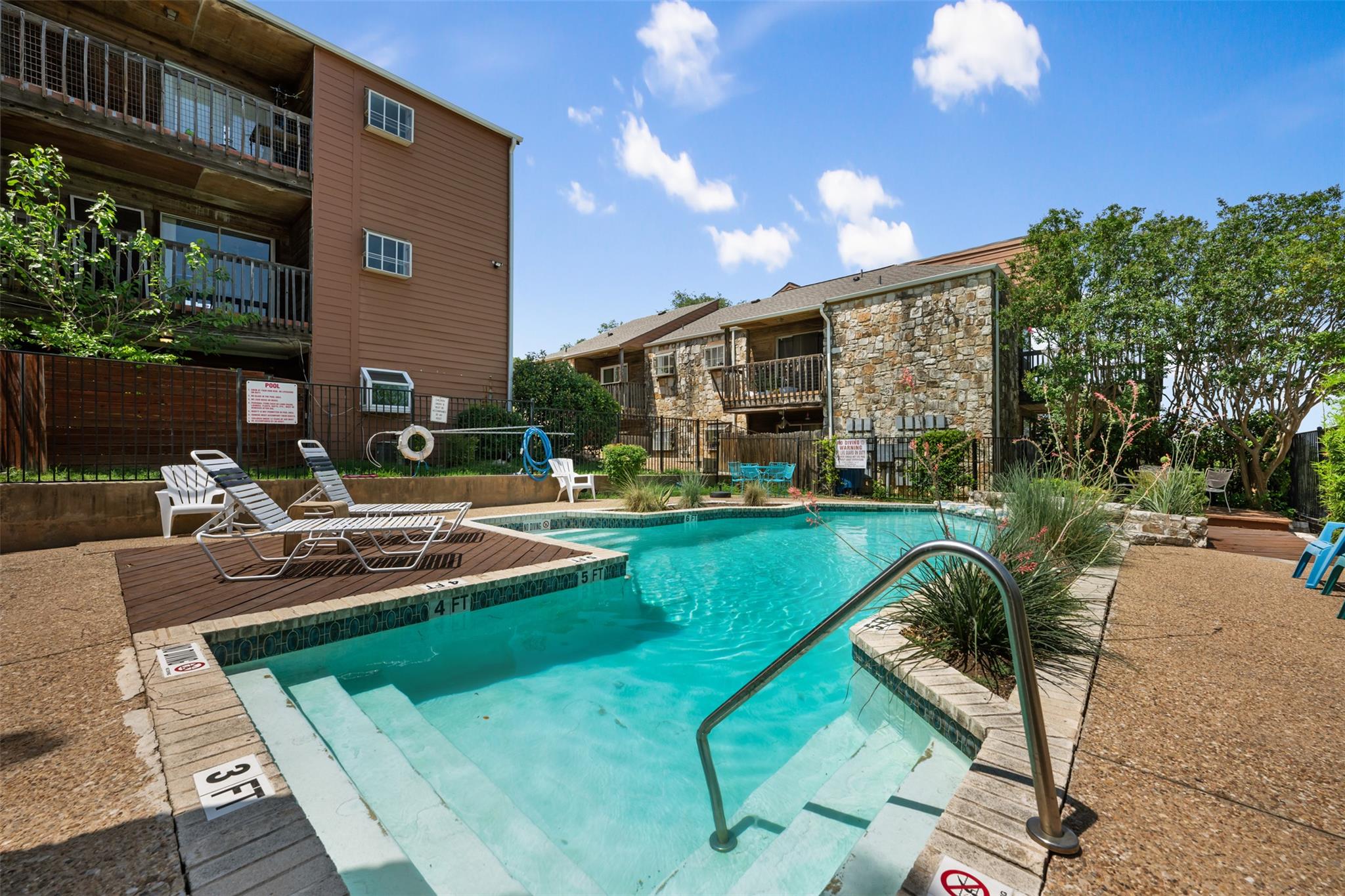 6903 Deatonhill Dr # 15, Austin, TX 78745