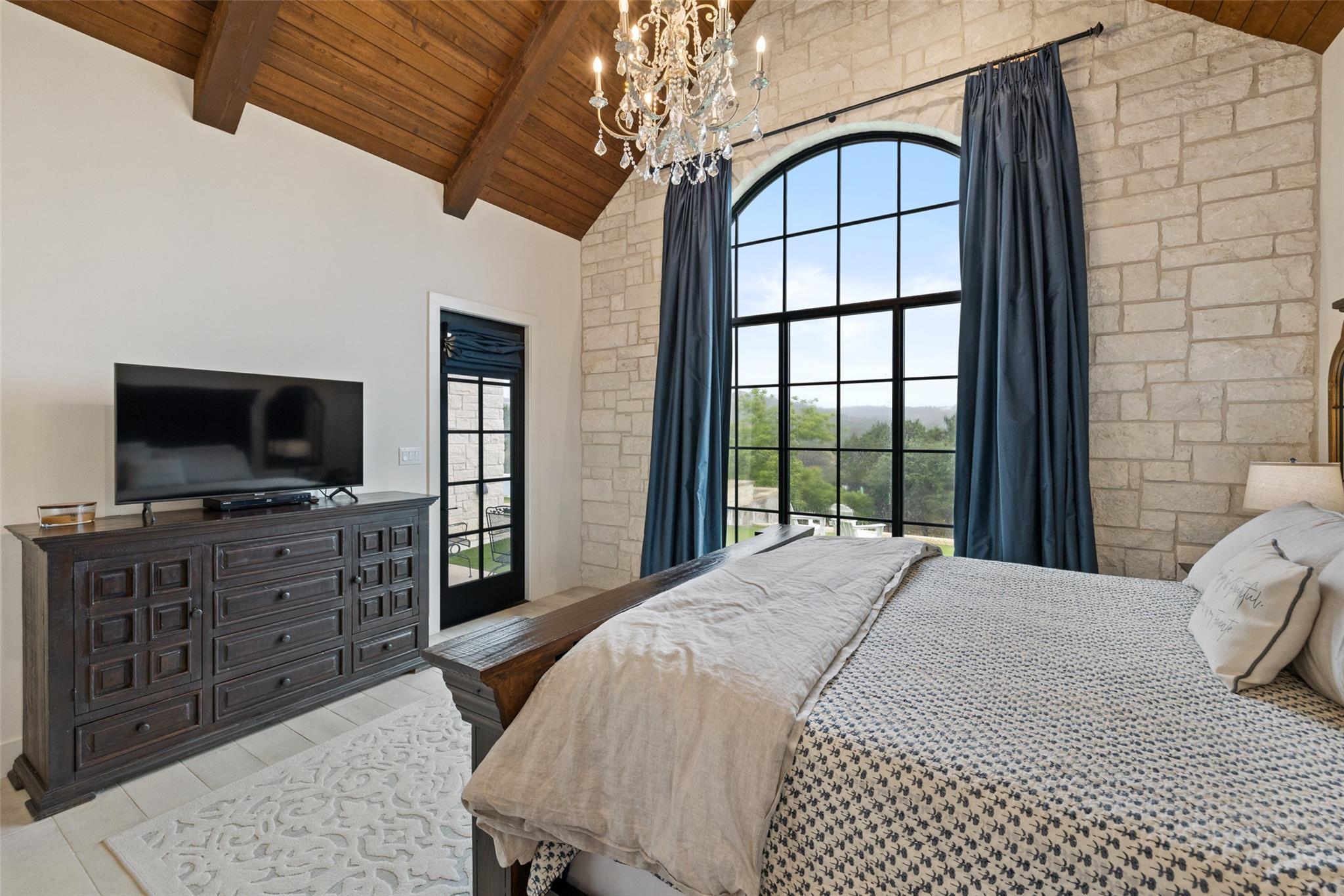 1278 Sanctuary Ln, Blanco, TX 78606