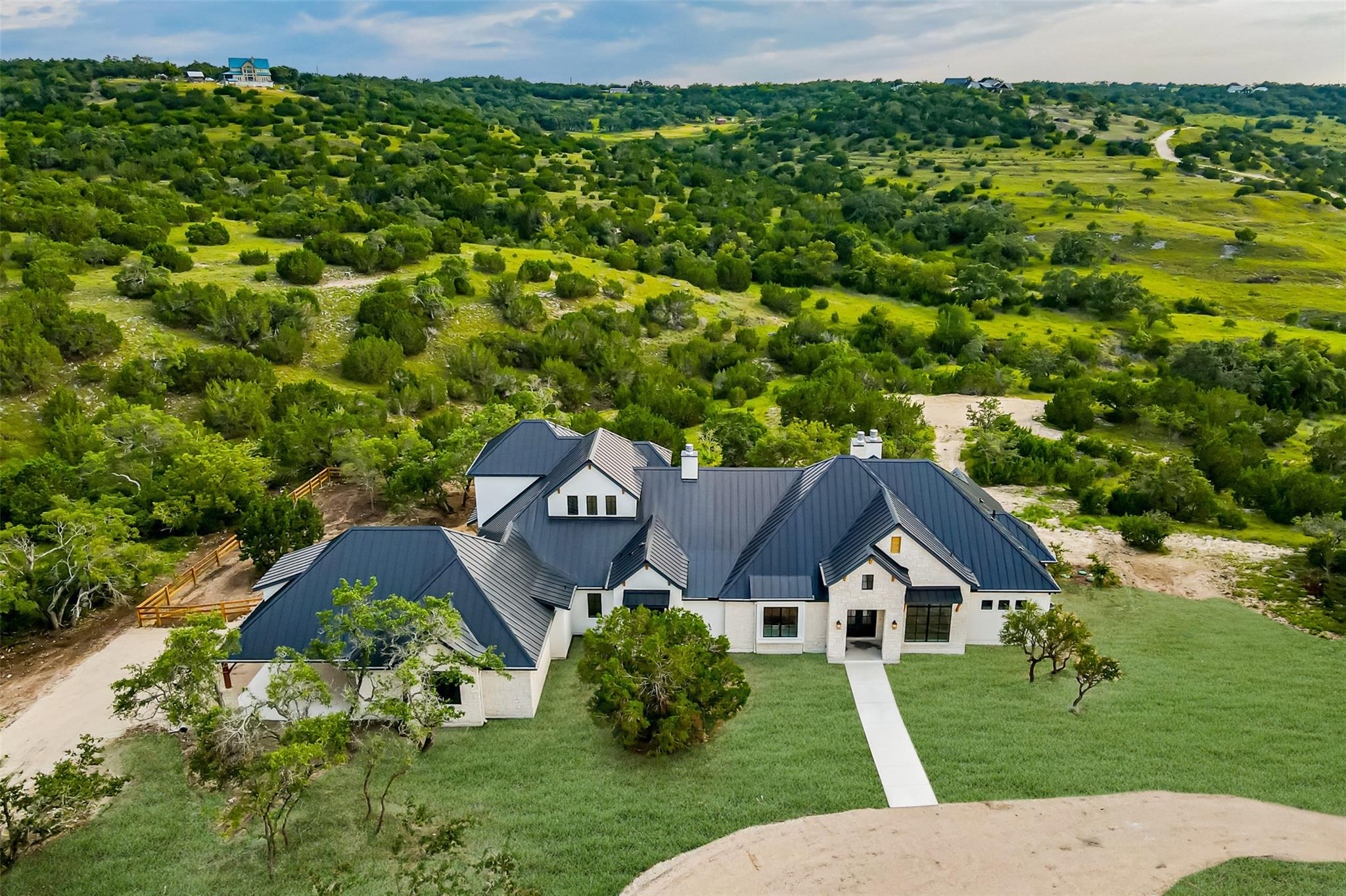 1278 Sanctuary Ln, Blanco, TX 78606