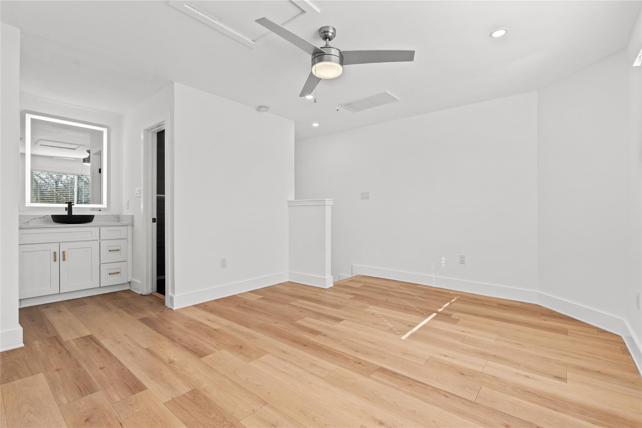 2706 Wheless Ln # 401, Austin, TX 78723