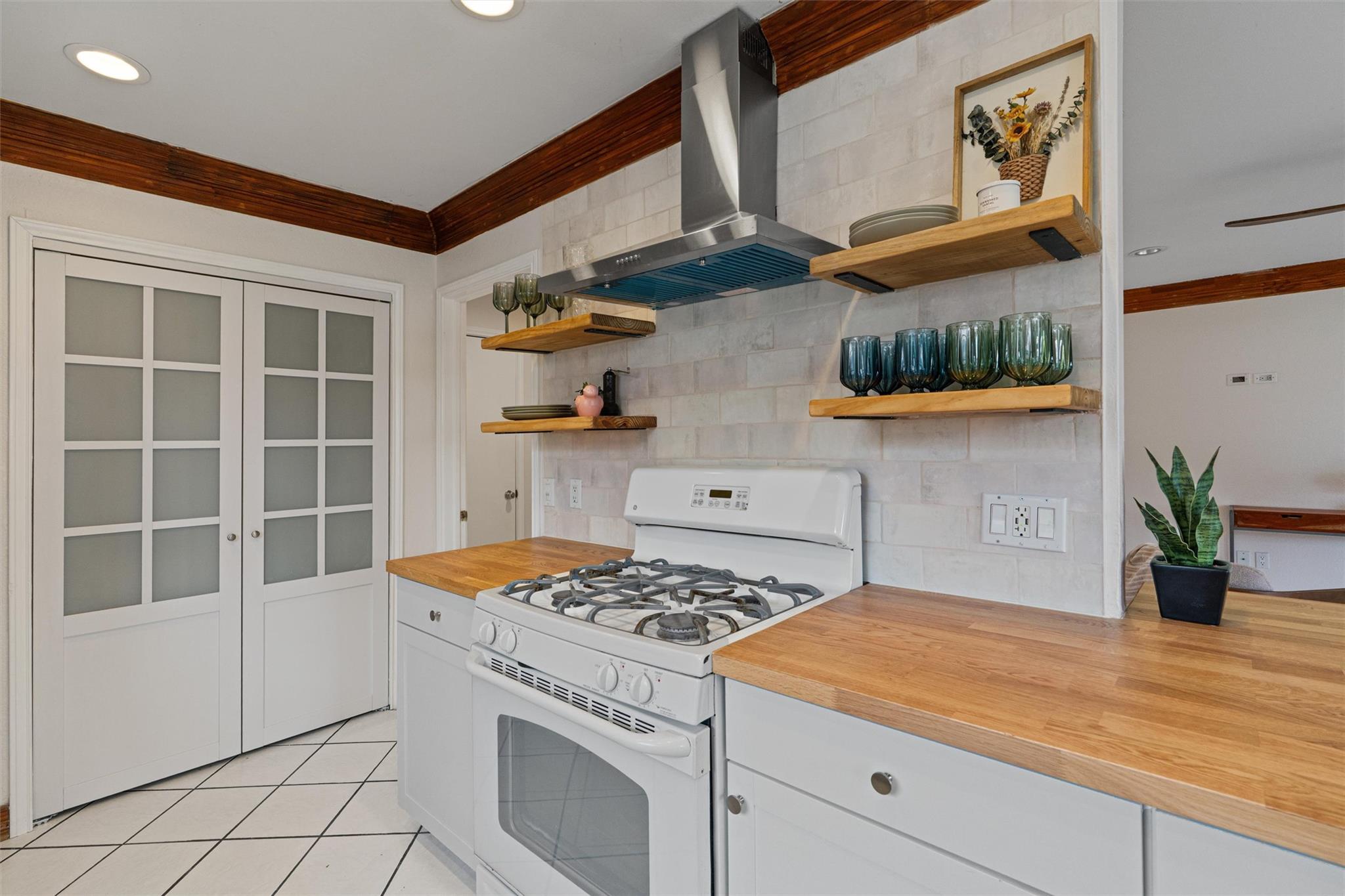 13912 Cambourne Dr, Pflugerville, TX 78660