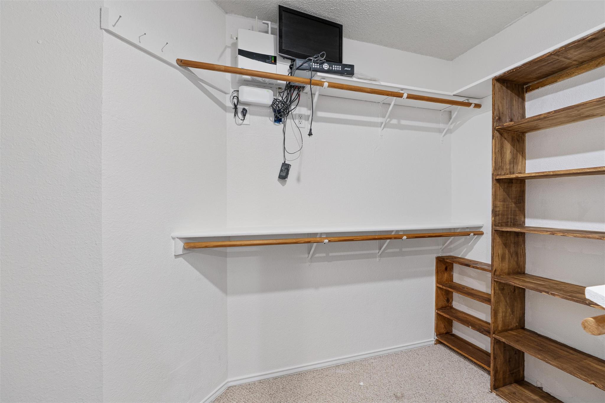 13912 Cambourne Dr, Pflugerville, TX 78660